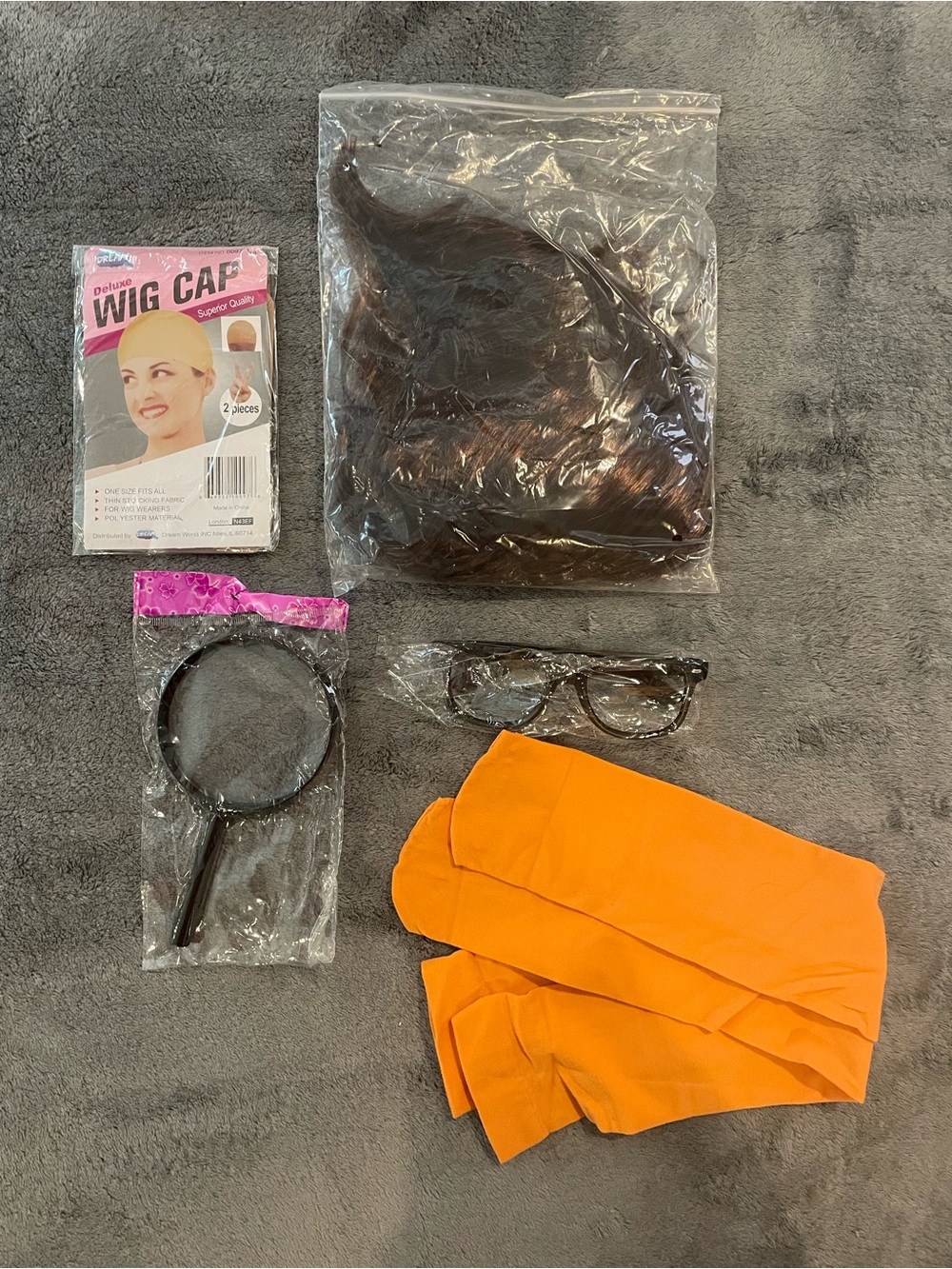 Velma Scooby Doo Costume Halloween Wig Shirt Skirt Accessories Women’s Size S - Picture 2 of 11